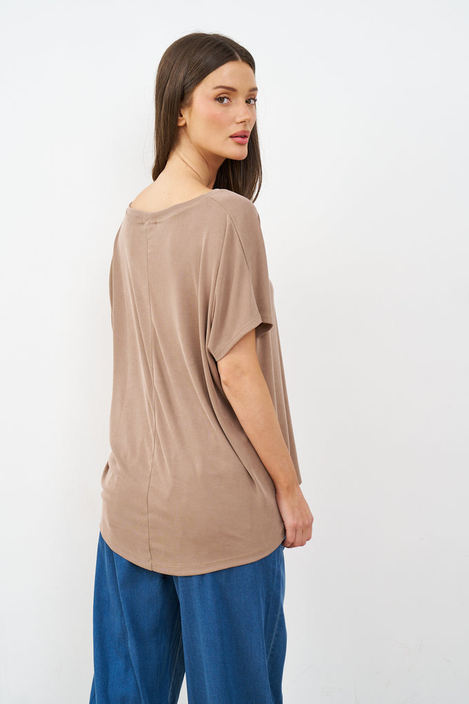 טוניקת וי מודאל