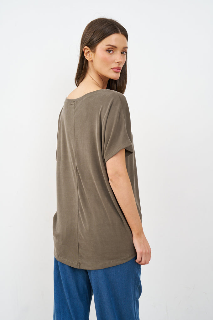 טוניקת וי מודאל