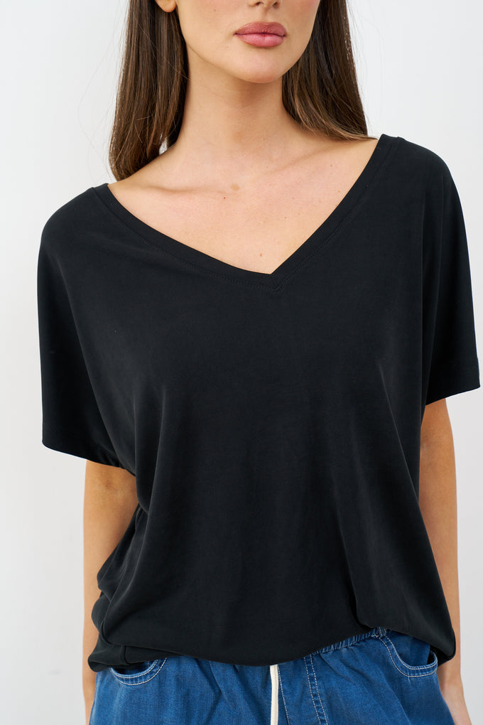 טוניקת וי מודאל