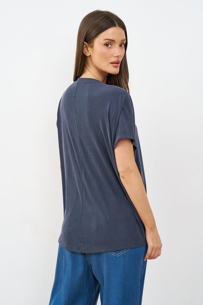 טוניקת וי מודאל