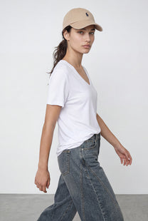 חולצת וי סימפוניה ש. קצר