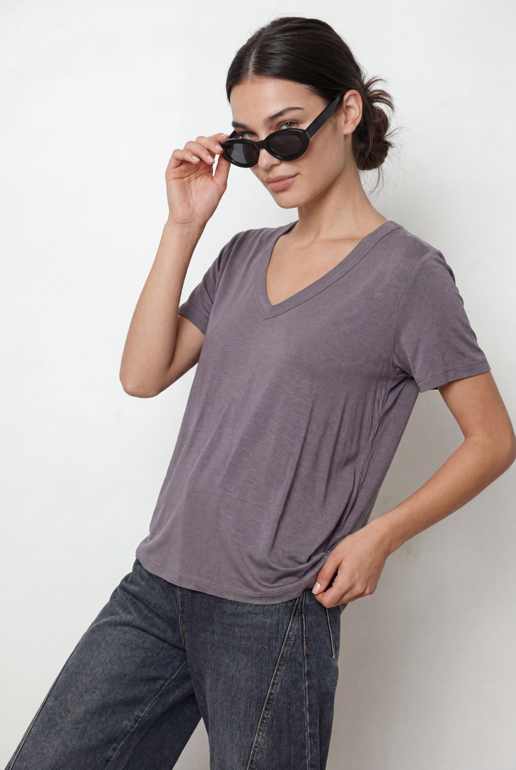 חולצת וי סימפוניה ש. קצר