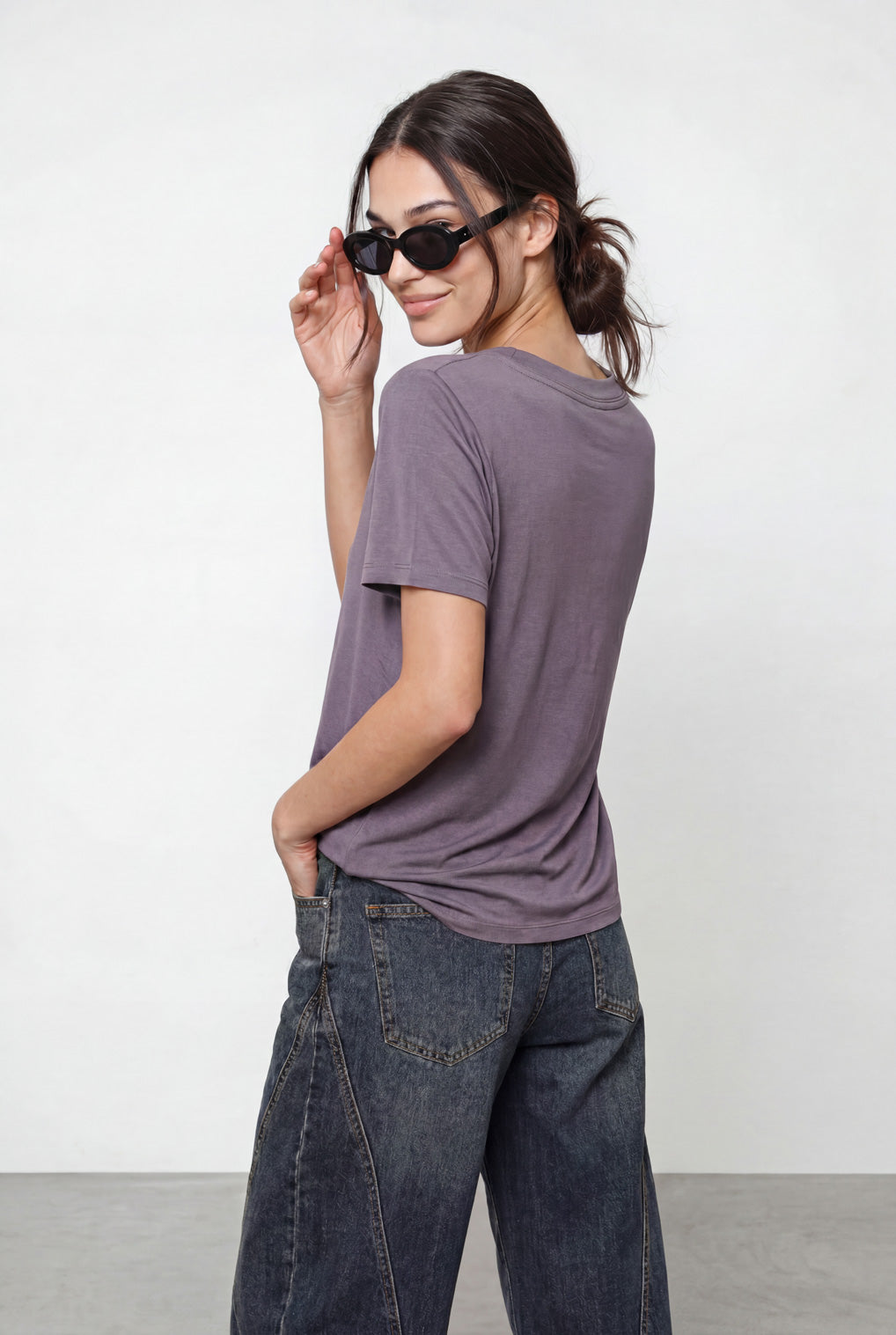 חולצת וי סימפוניה ש. קצר