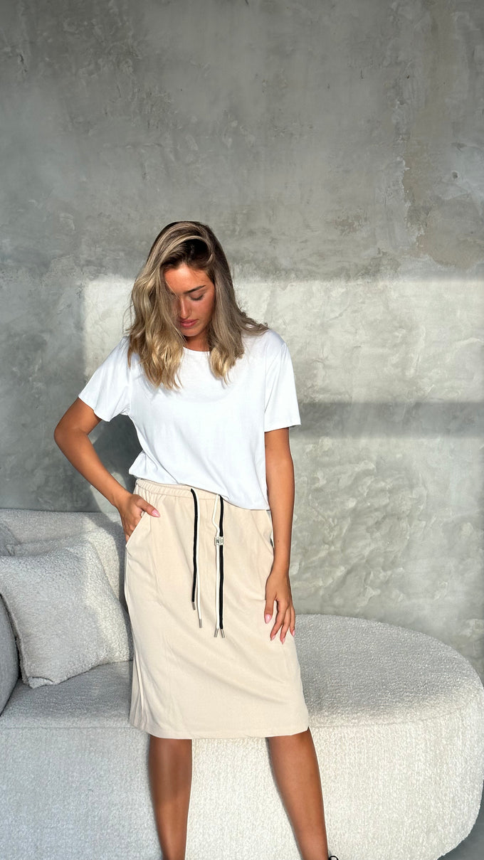 חצאית כיסים שרוך